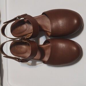 Brown heels, B.o.c size 9